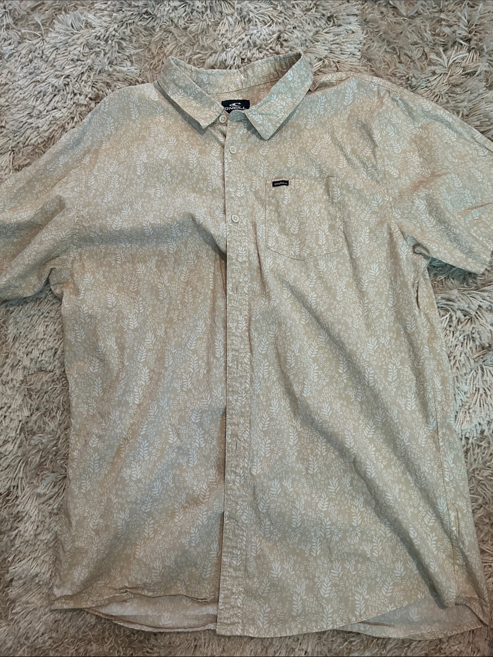 O'Neill Men's Leaf Print Modern Fit Button-Down Shirt - Picture 1 of 2